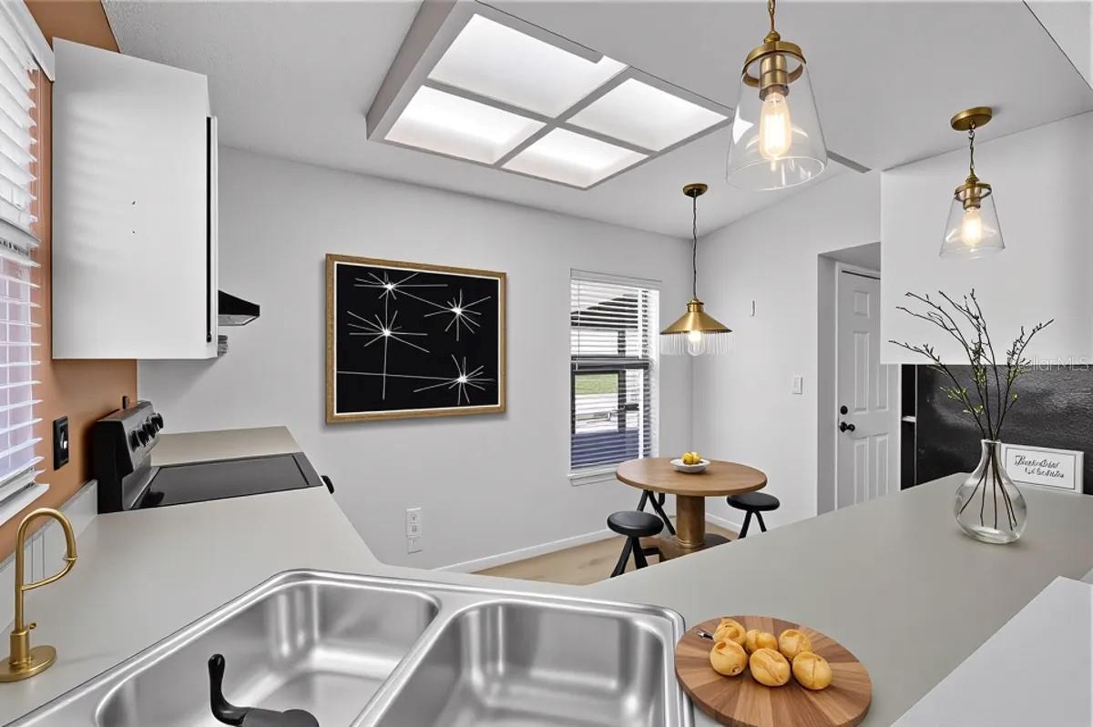 CURRY COVE - Residential
