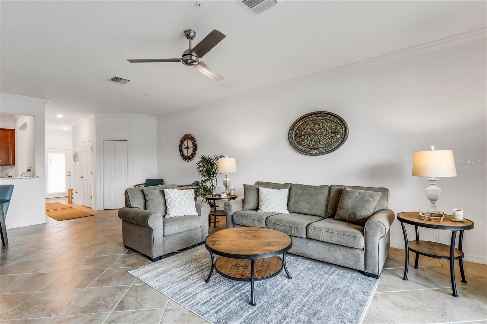 GRAN PARADISO TWNHMS 1B - Residential