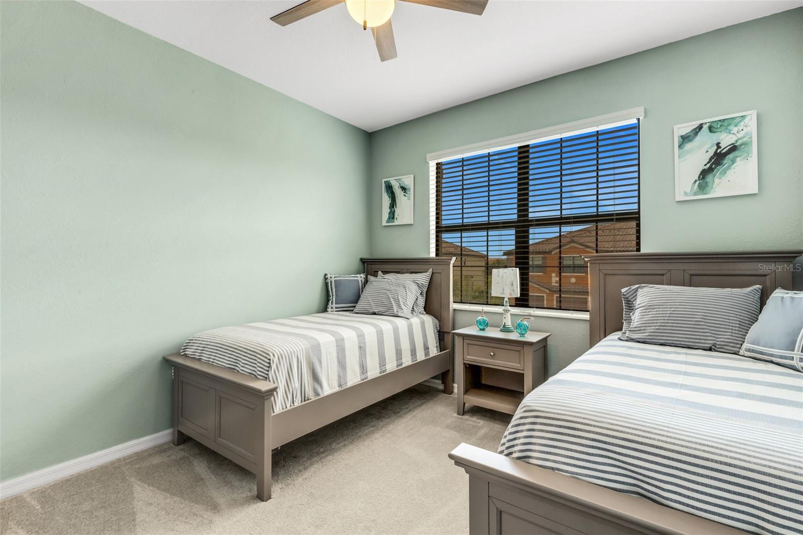 GRAN PARADISO TWNHMS 1B - Residential