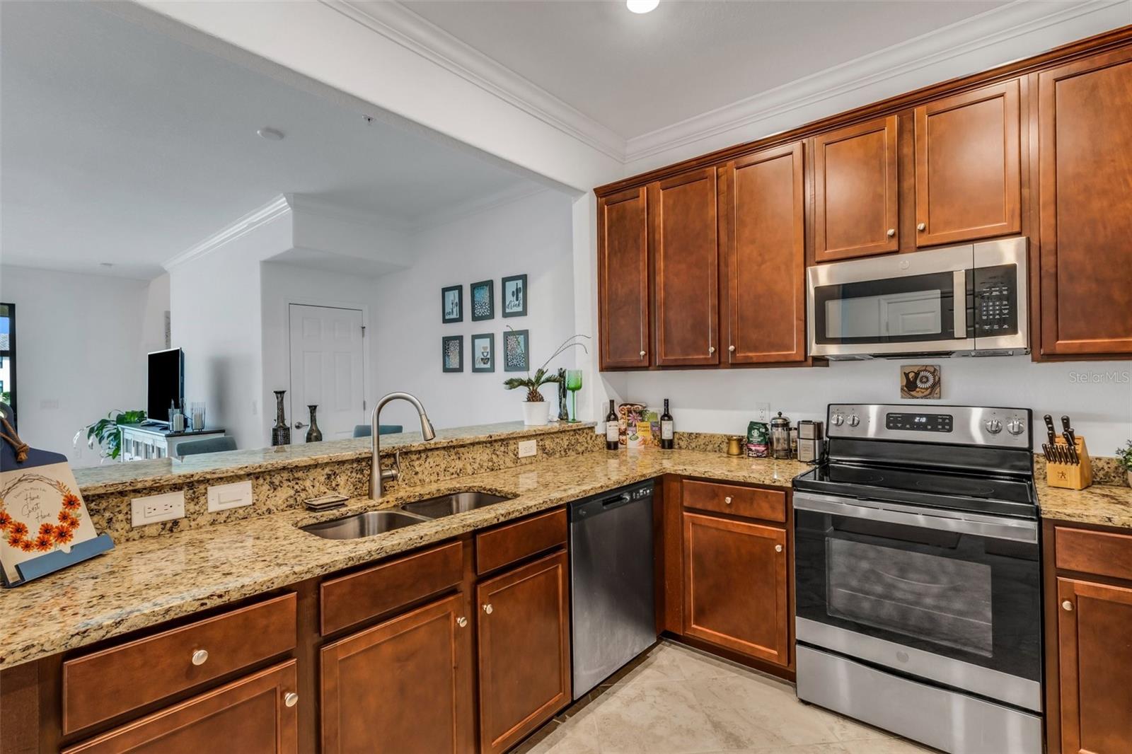 GRAN PARADISO TWNHMS 1B - Residential