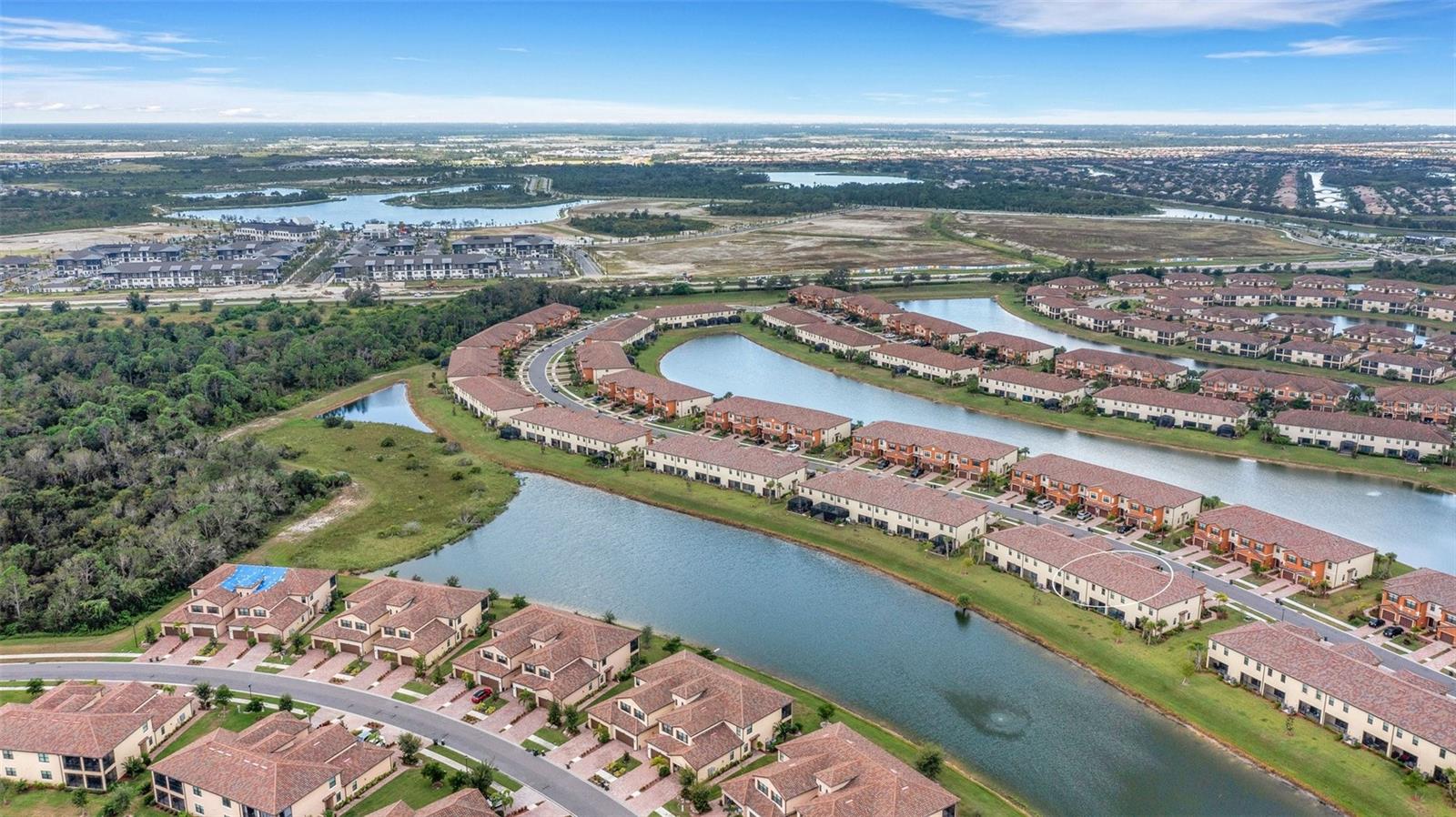 GRAN PARADISO TWNHMS 1B - Residential