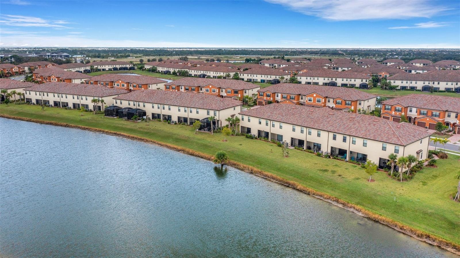 GRAN PARADISO TWNHMS 1B - Residential