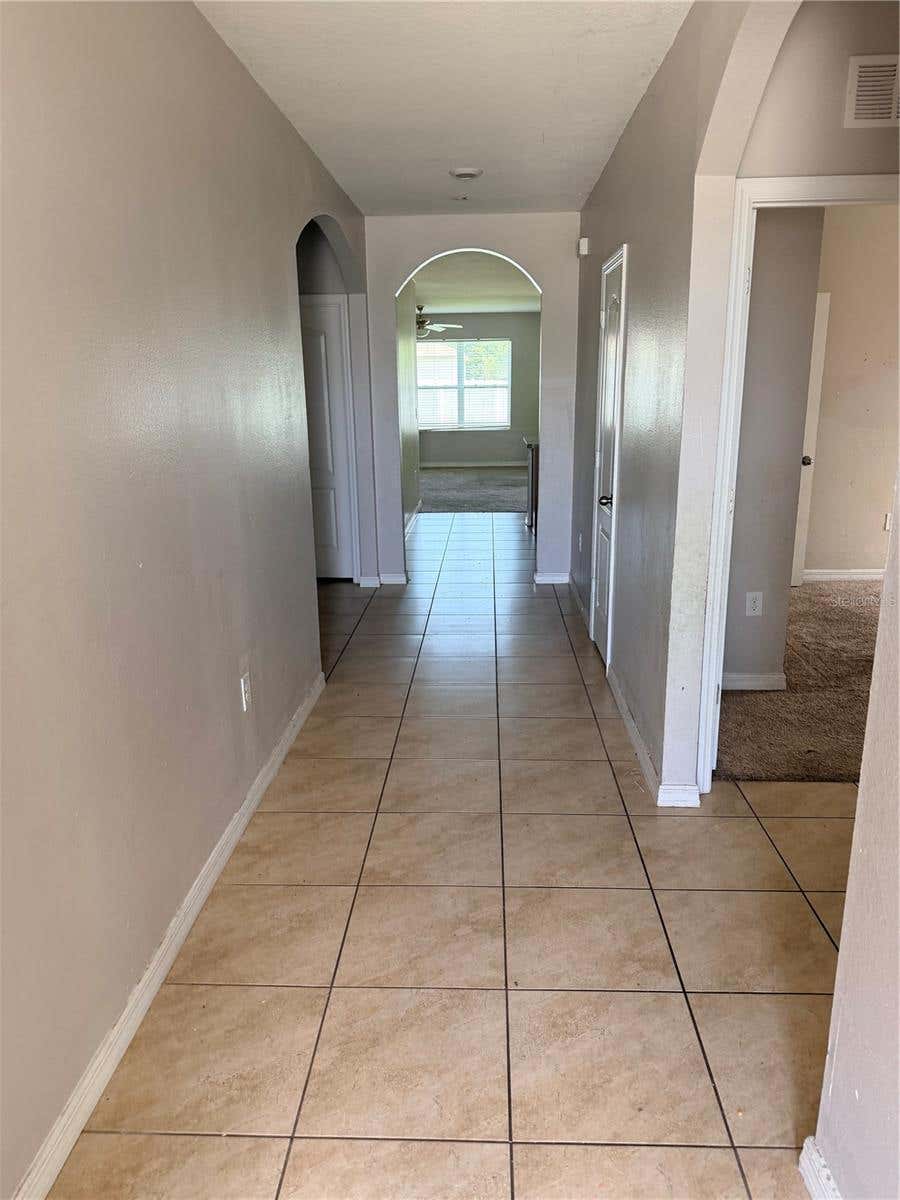 Photo of 615 Tralee Lane, Auburndale, FL 33823 (MLS # P4939420)