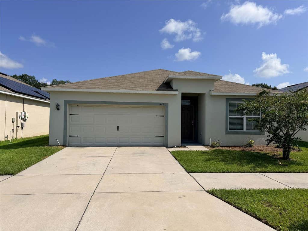 Photo of 615 Tralee Lane, Auburndale, FL 33823 (MLS # P4939420)