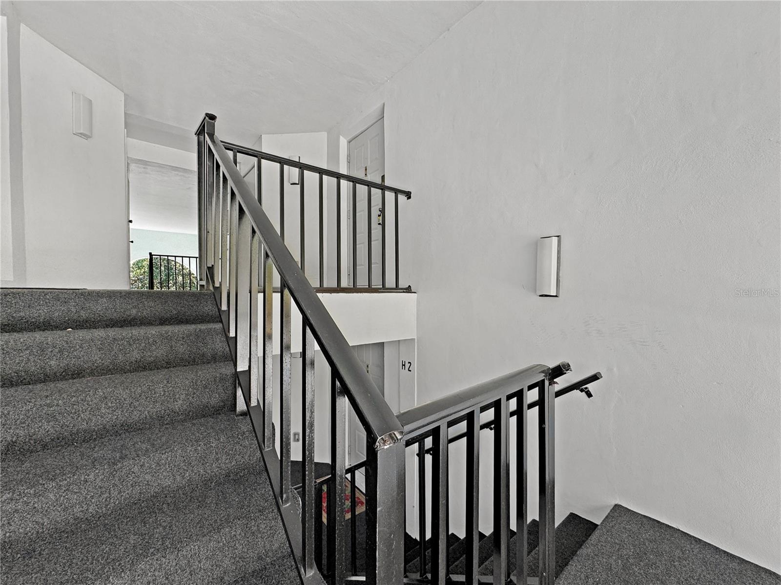 PINE RIDGE AT LAKE TARPON VILLAGE - Residential Lease