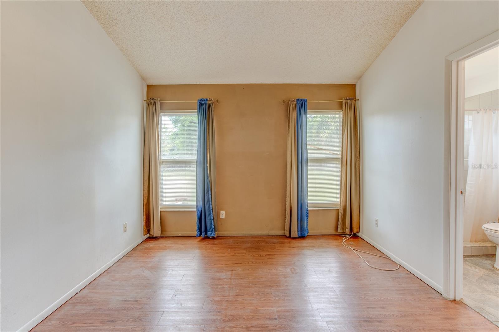 324 SIR LAWRENCE DRIVE