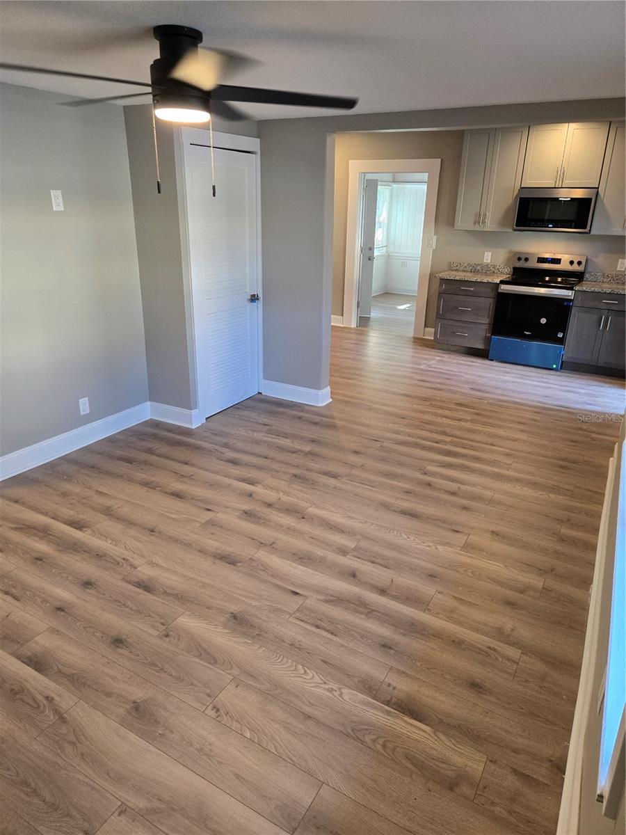 TARPON SPGS OFFICIAL MAP - Residential Lease