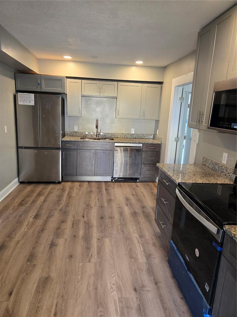 TARPON SPGS OFFICIAL MAP - Residential Lease