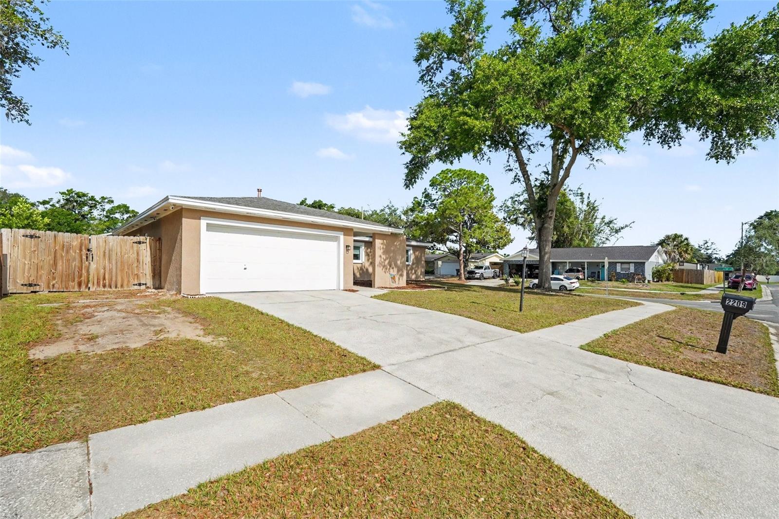 2209 SHERBROOK DRIVE