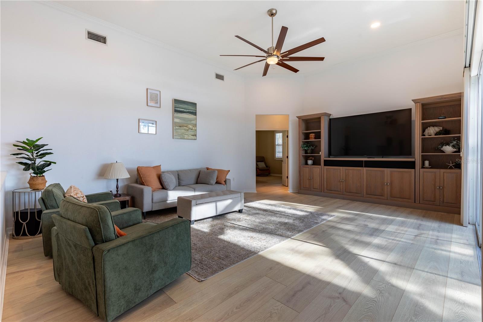 THE RESERVE - Residential