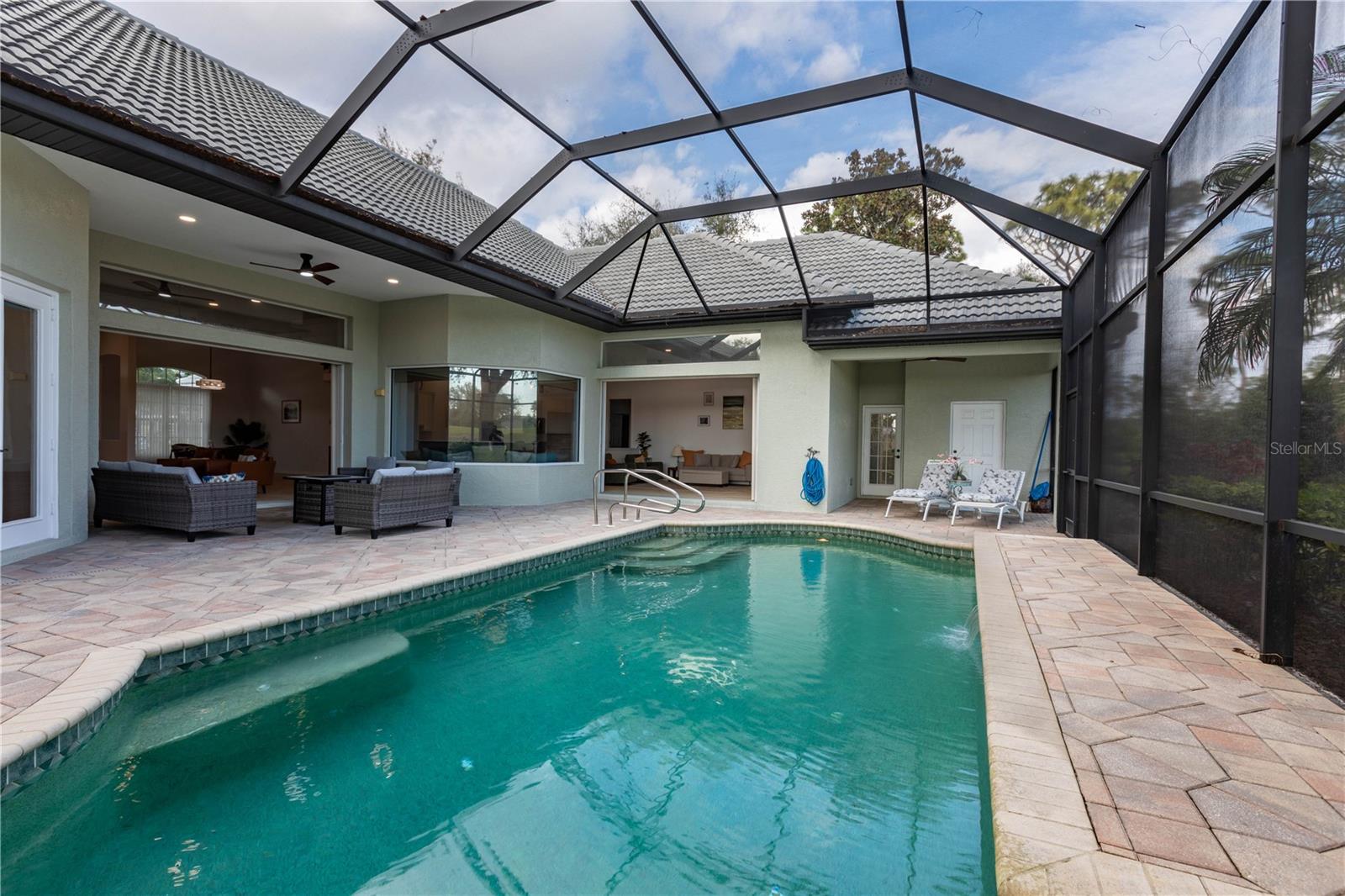 THE RESERVE - Residential