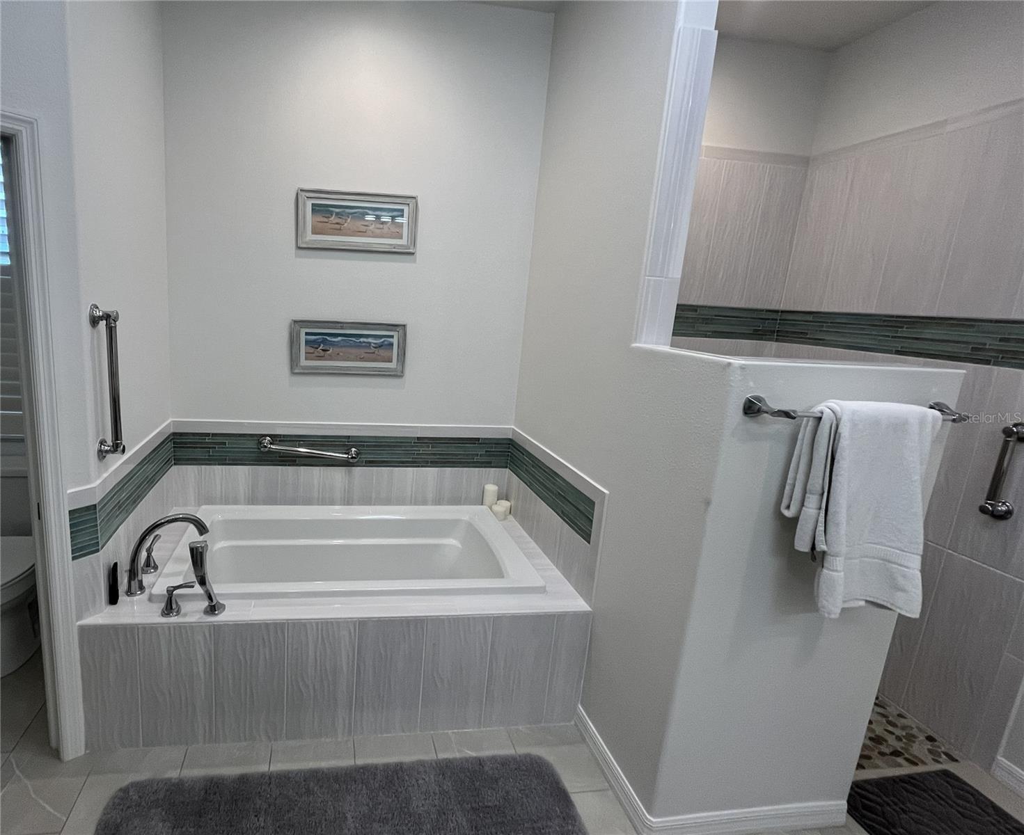 THE RESERVE - Residential