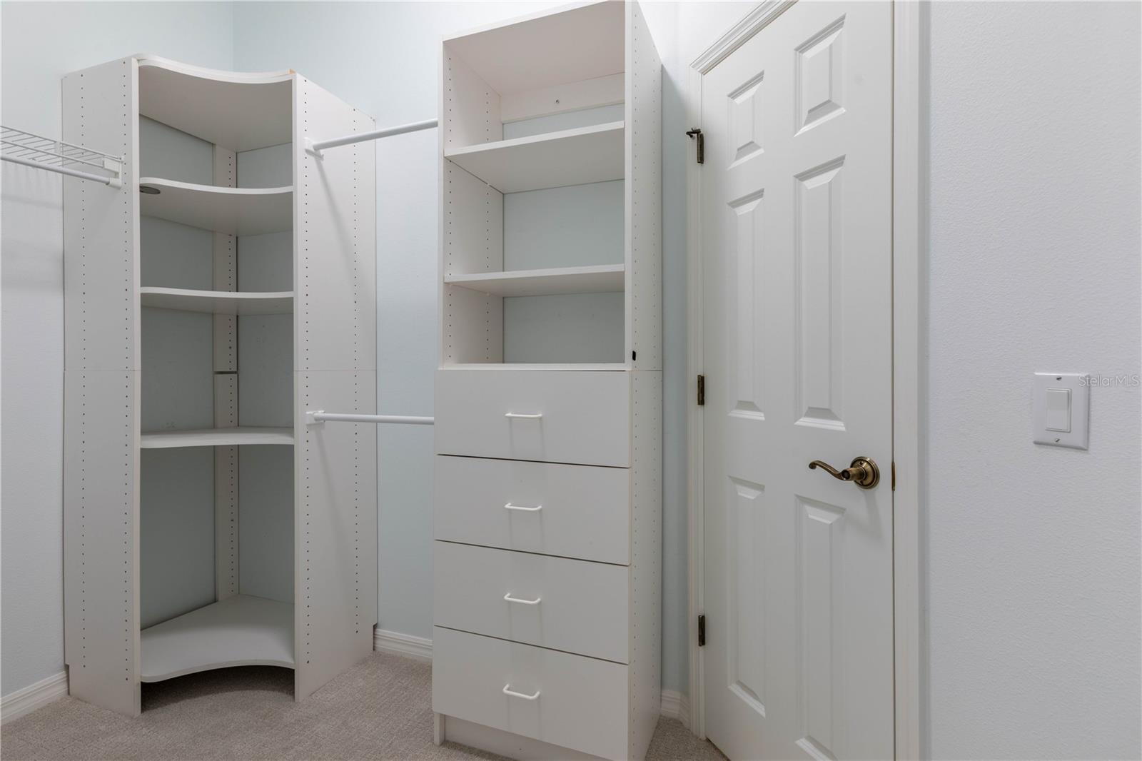 THE RESERVE - Residential