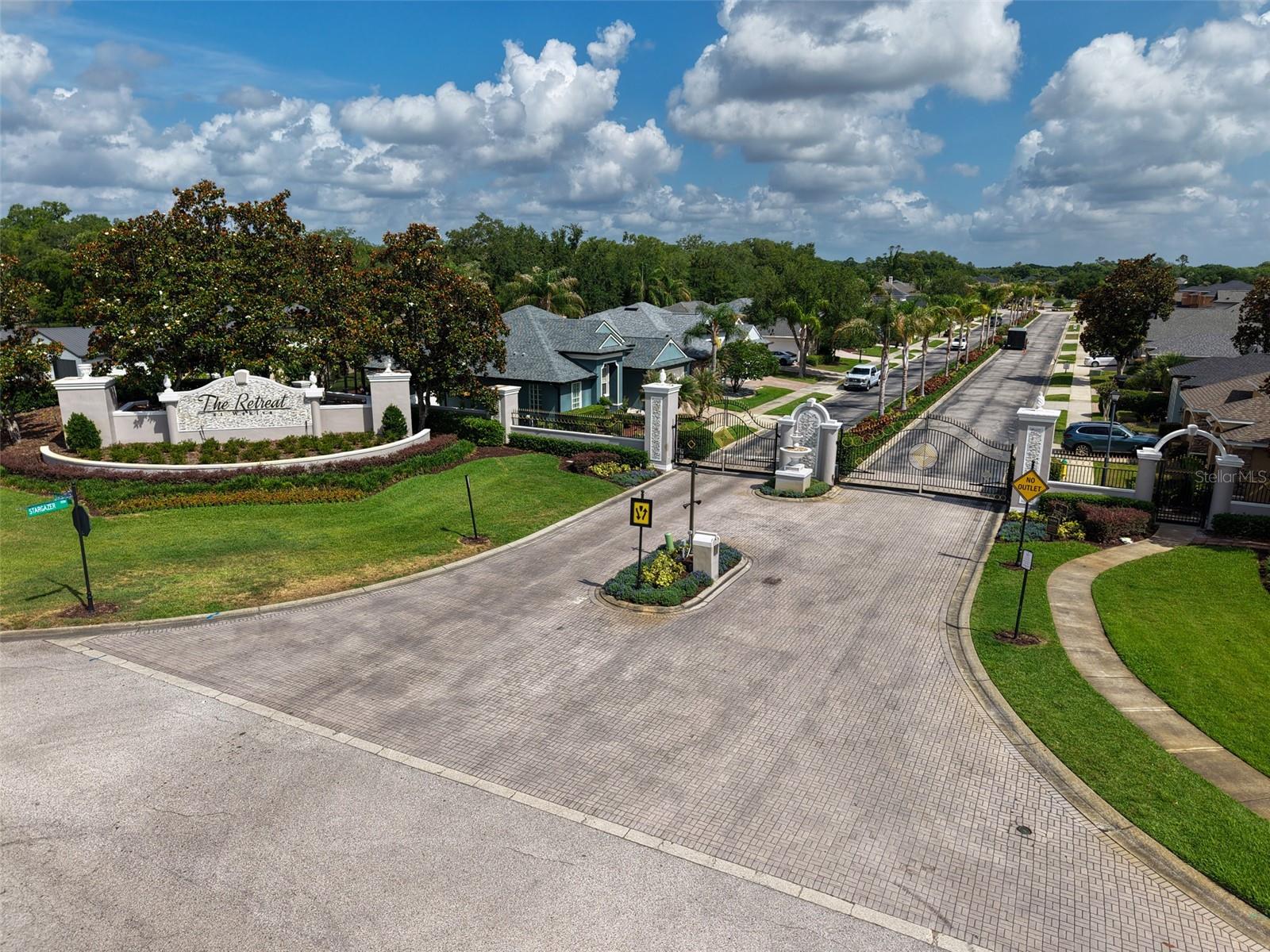 RETREAT AT WEKIVA - Residential