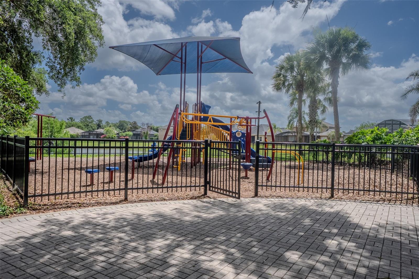 RETREAT AT WEKIVA - Residential