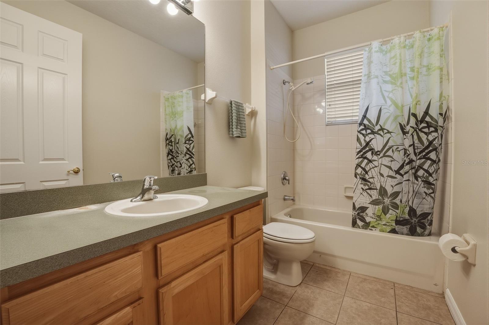RETREAT AT WEKIVA - Residential