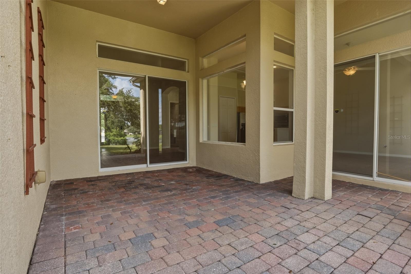 RETREAT AT WEKIVA - Residential