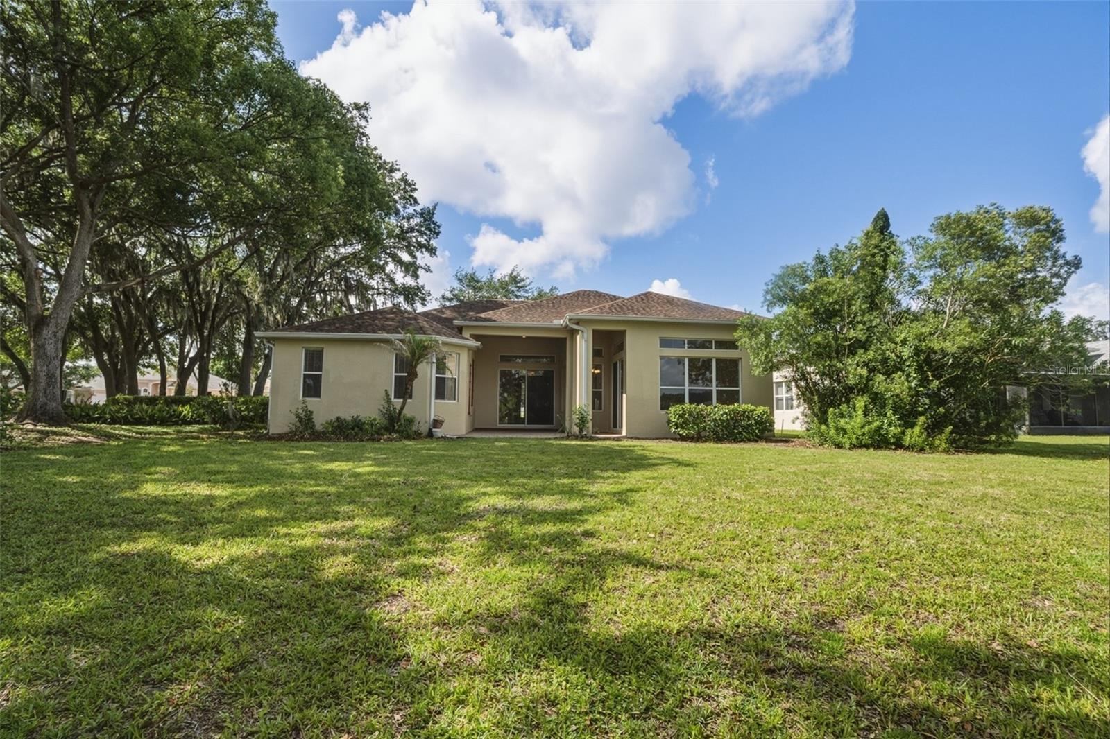 RETREAT AT WEKIVA - Residential