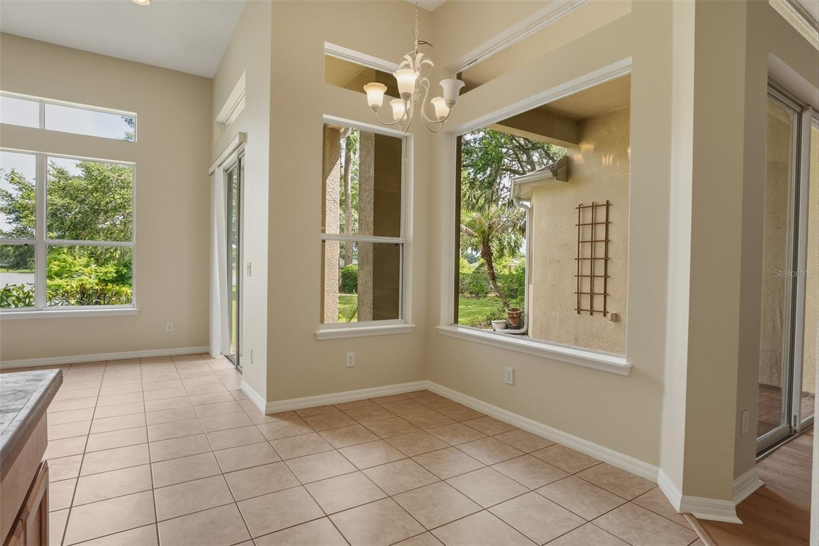 RETREAT AT WEKIVA - Residential