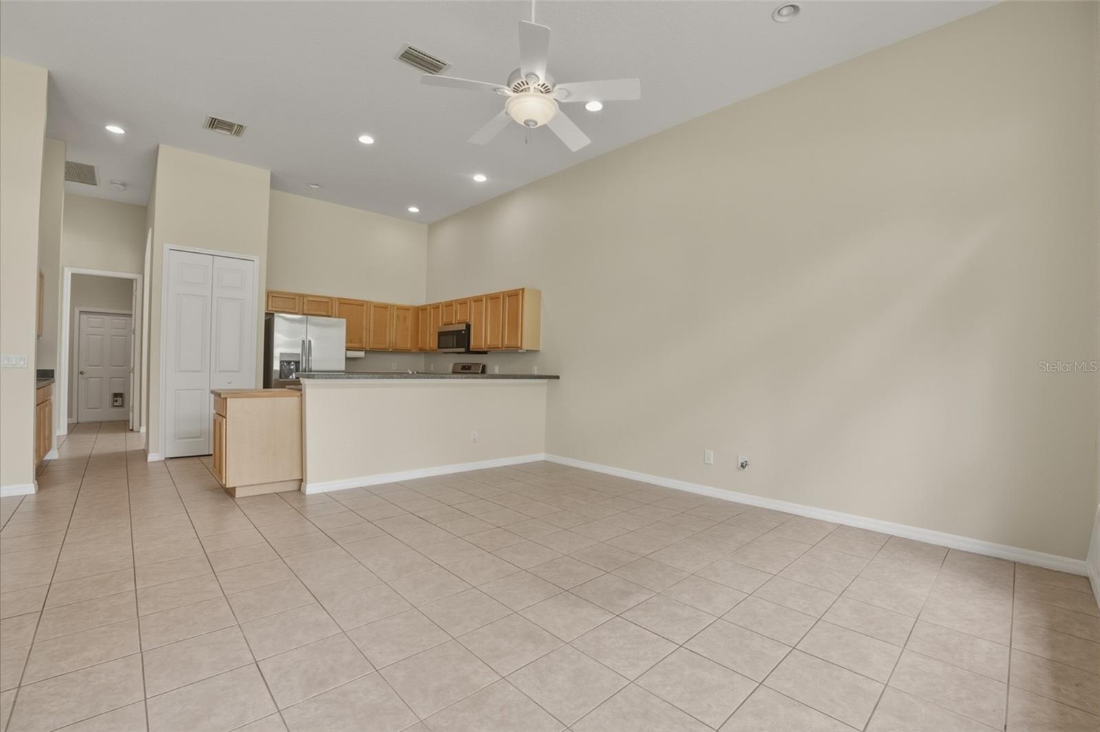 RETREAT AT WEKIVA - Residential