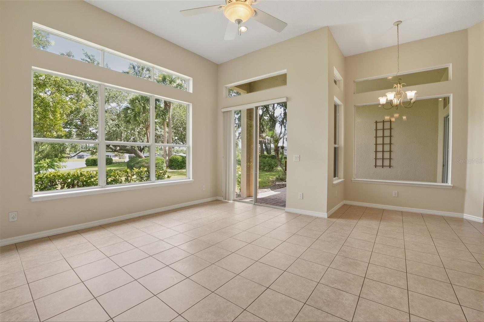 RETREAT AT WEKIVA - Residential