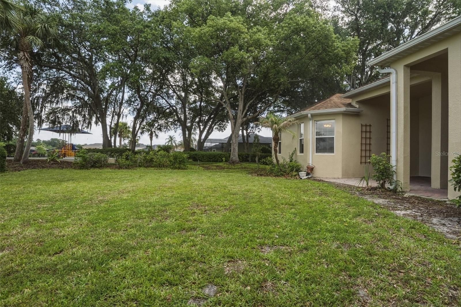 RETREAT AT WEKIVA - Residential