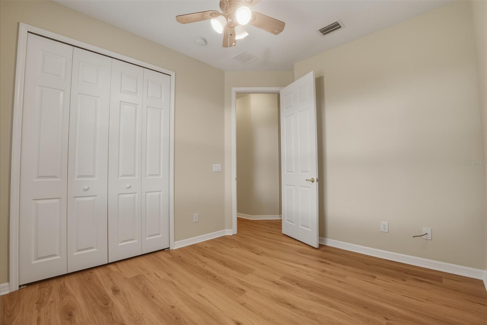 RETREAT AT WEKIVA - Residential