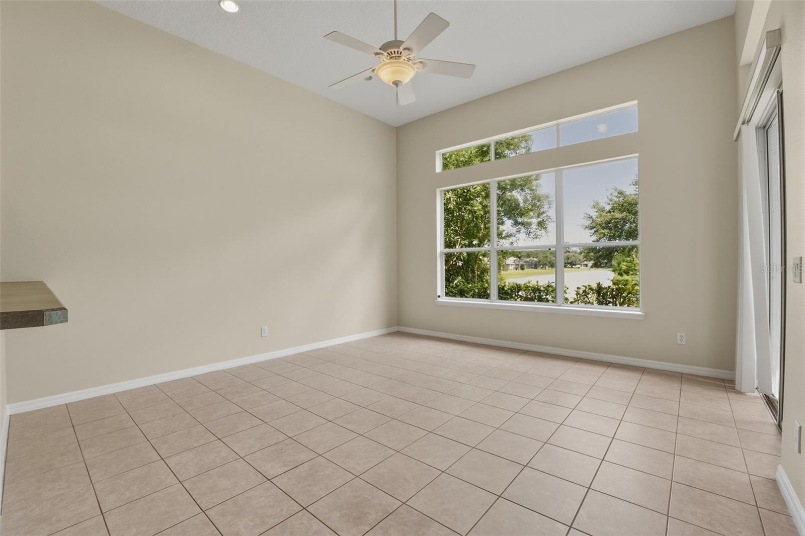 RETREAT AT WEKIVA - Residential