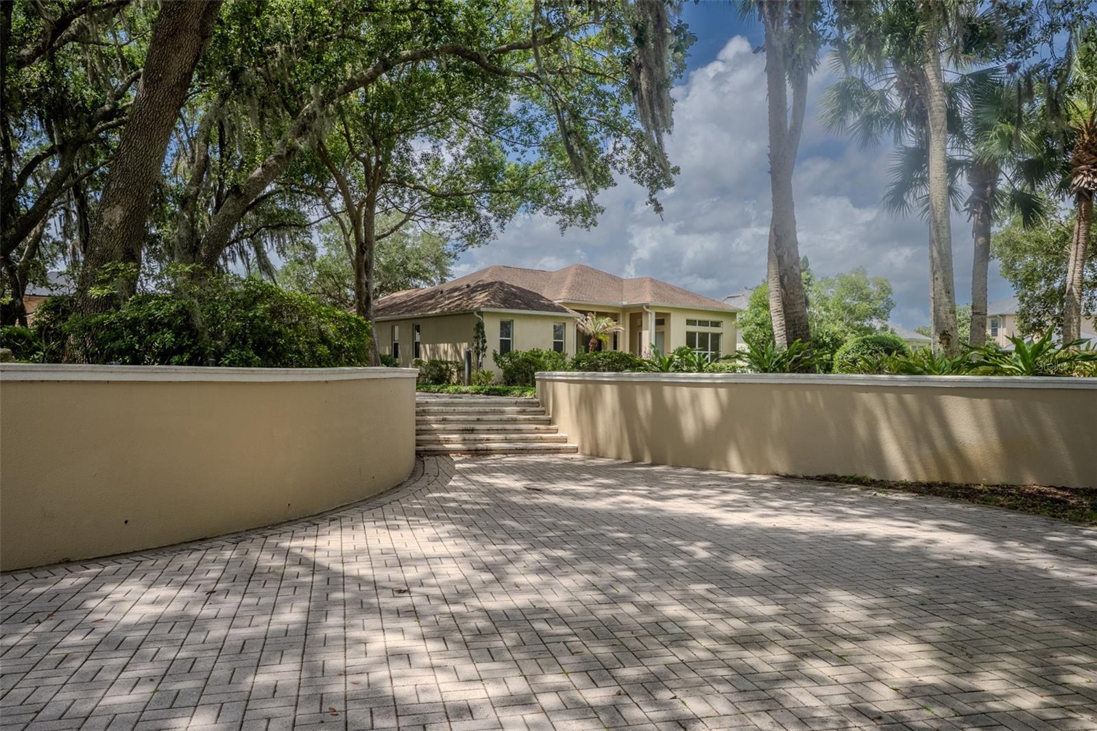 RETREAT AT WEKIVA - Residential