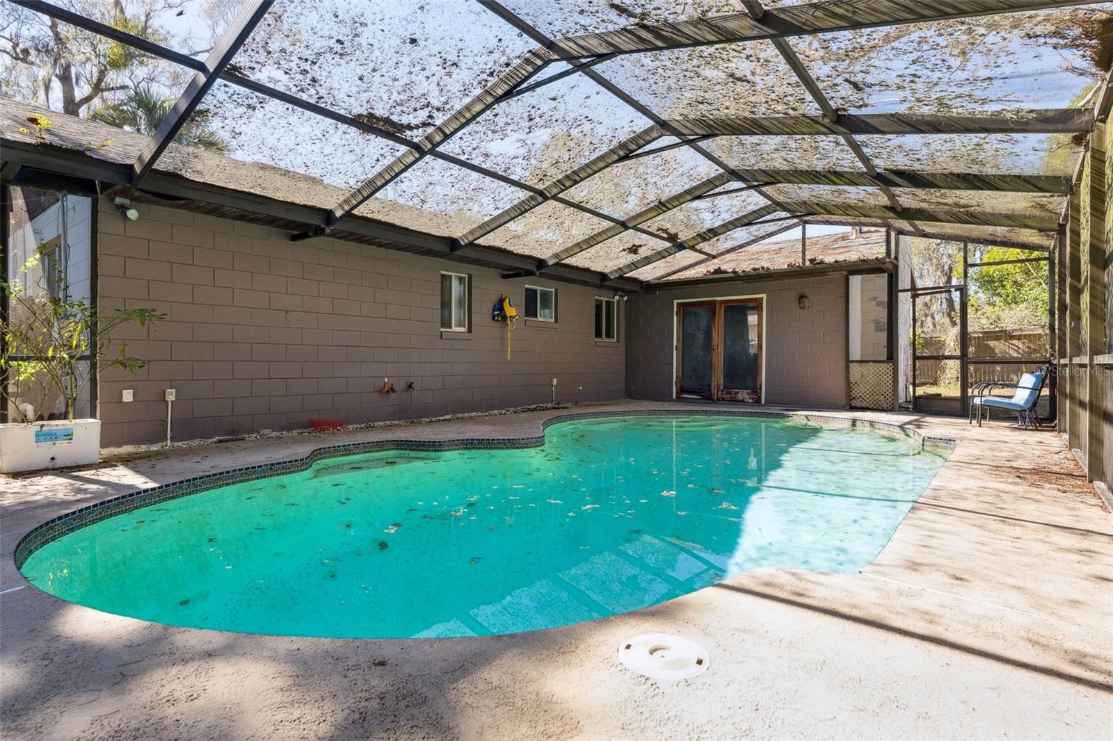 SKY LARK UNIT 2 REP - Residential