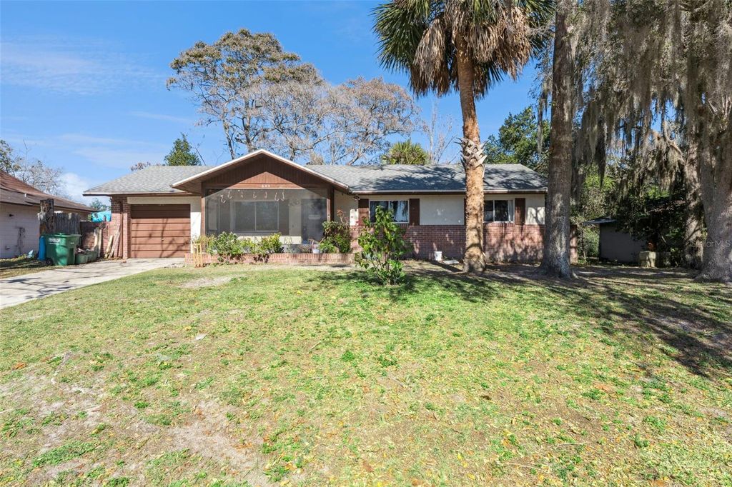 Photo of 605 Wren Avenue, Longwood, FL 32750 (MLS # O6375767)