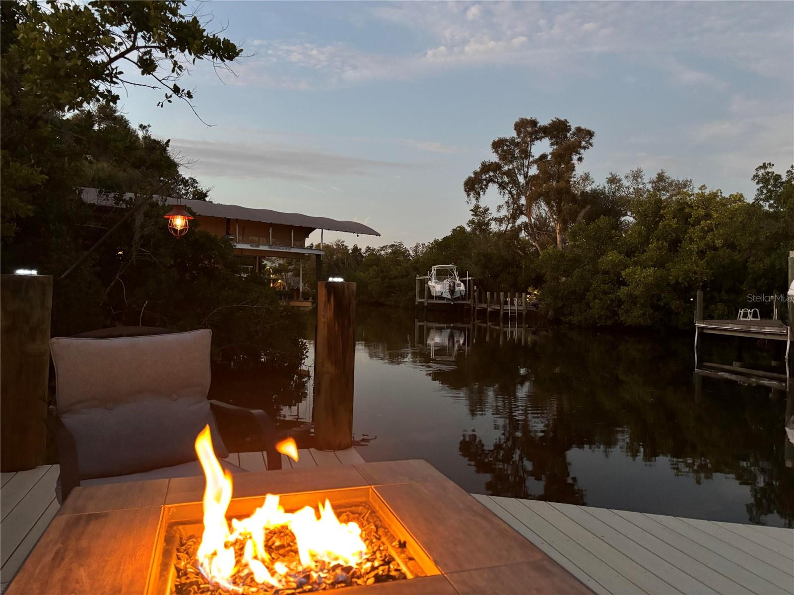 HIDDEN LAGOON PH II - Residential