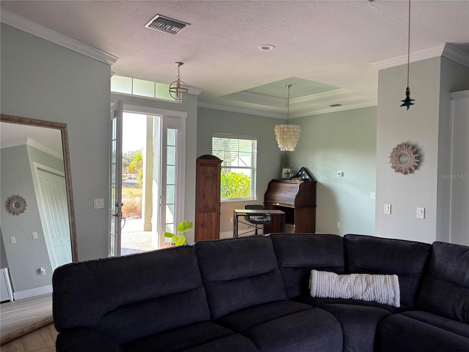 HIDDEN LAGOON PH II - Residential