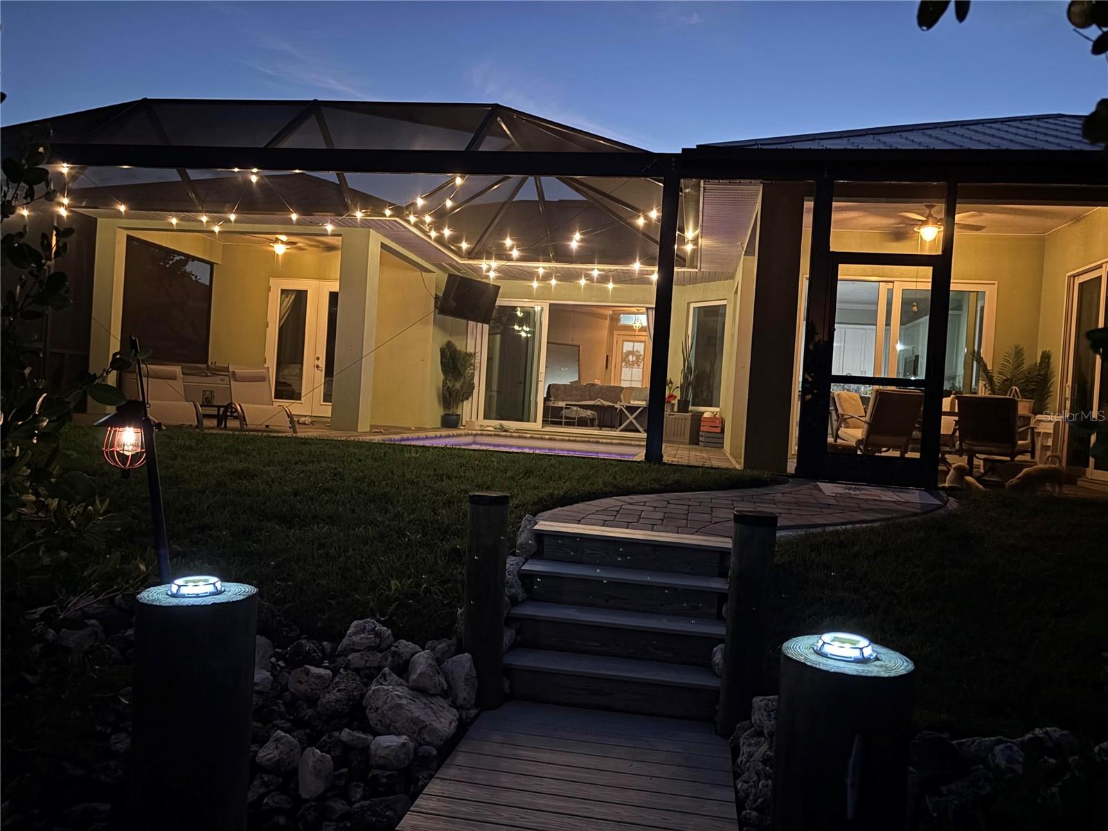 HIDDEN LAGOON PH II - Residential