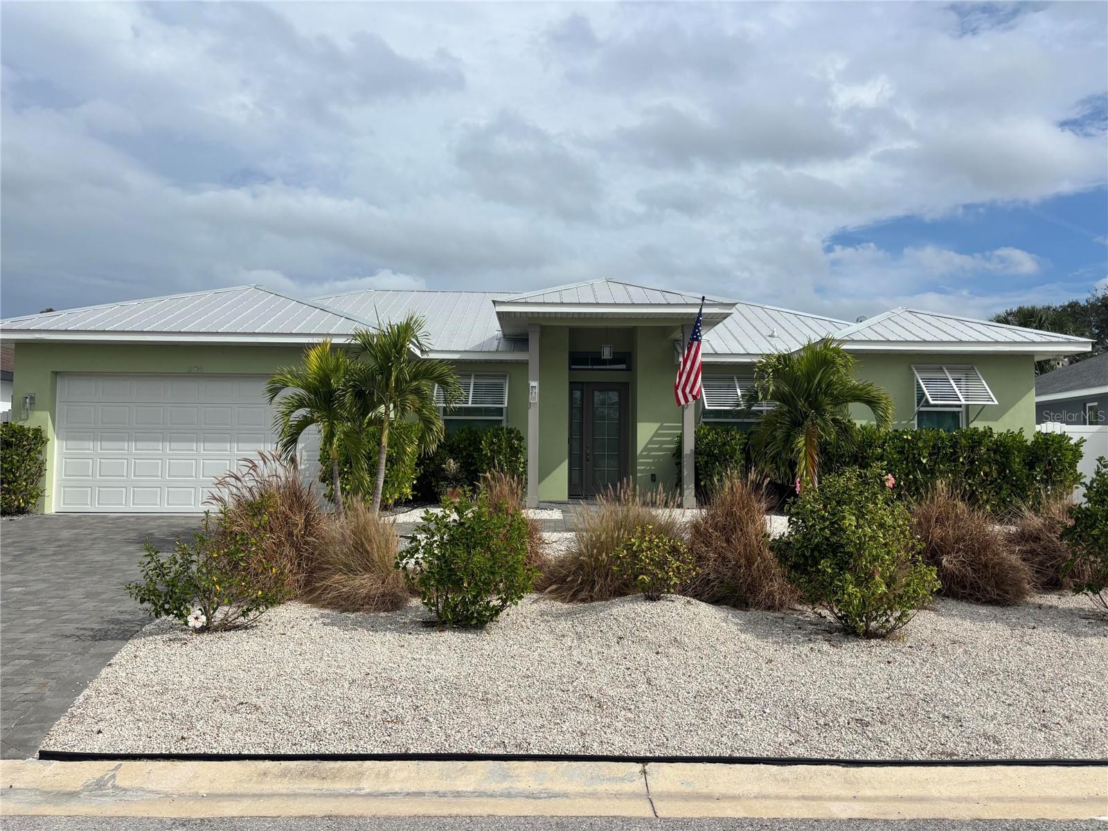 HIDDEN LAGOON PH II - Residential