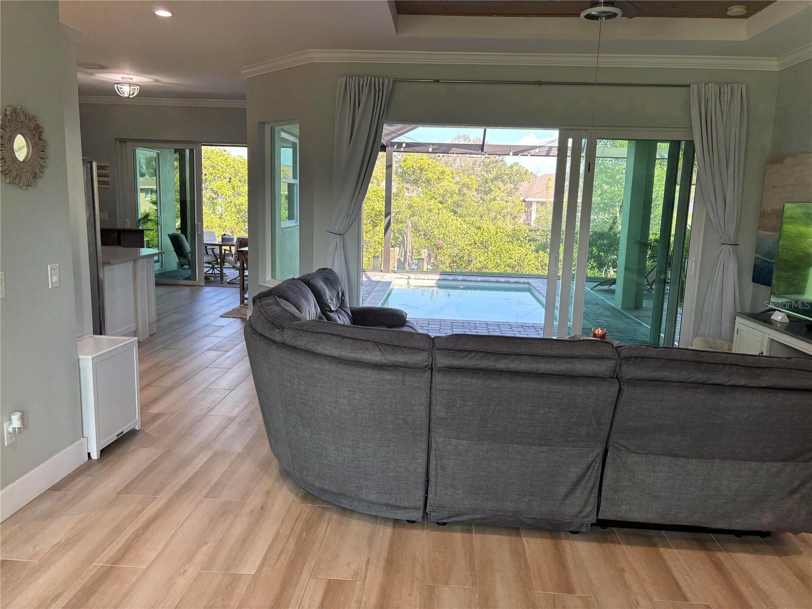 HIDDEN LAGOON PH II - Residential