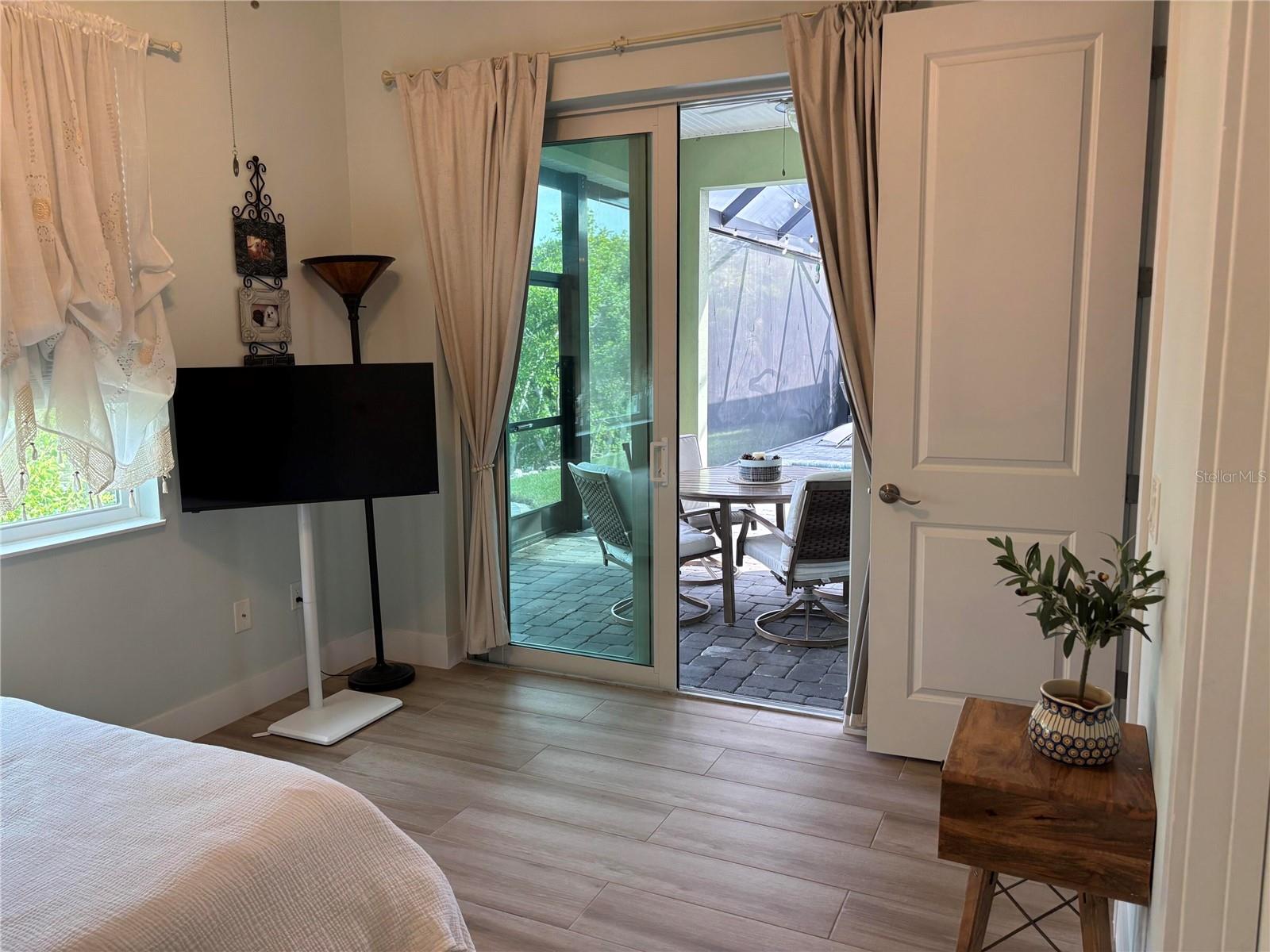 HIDDEN LAGOON PH II - Residential