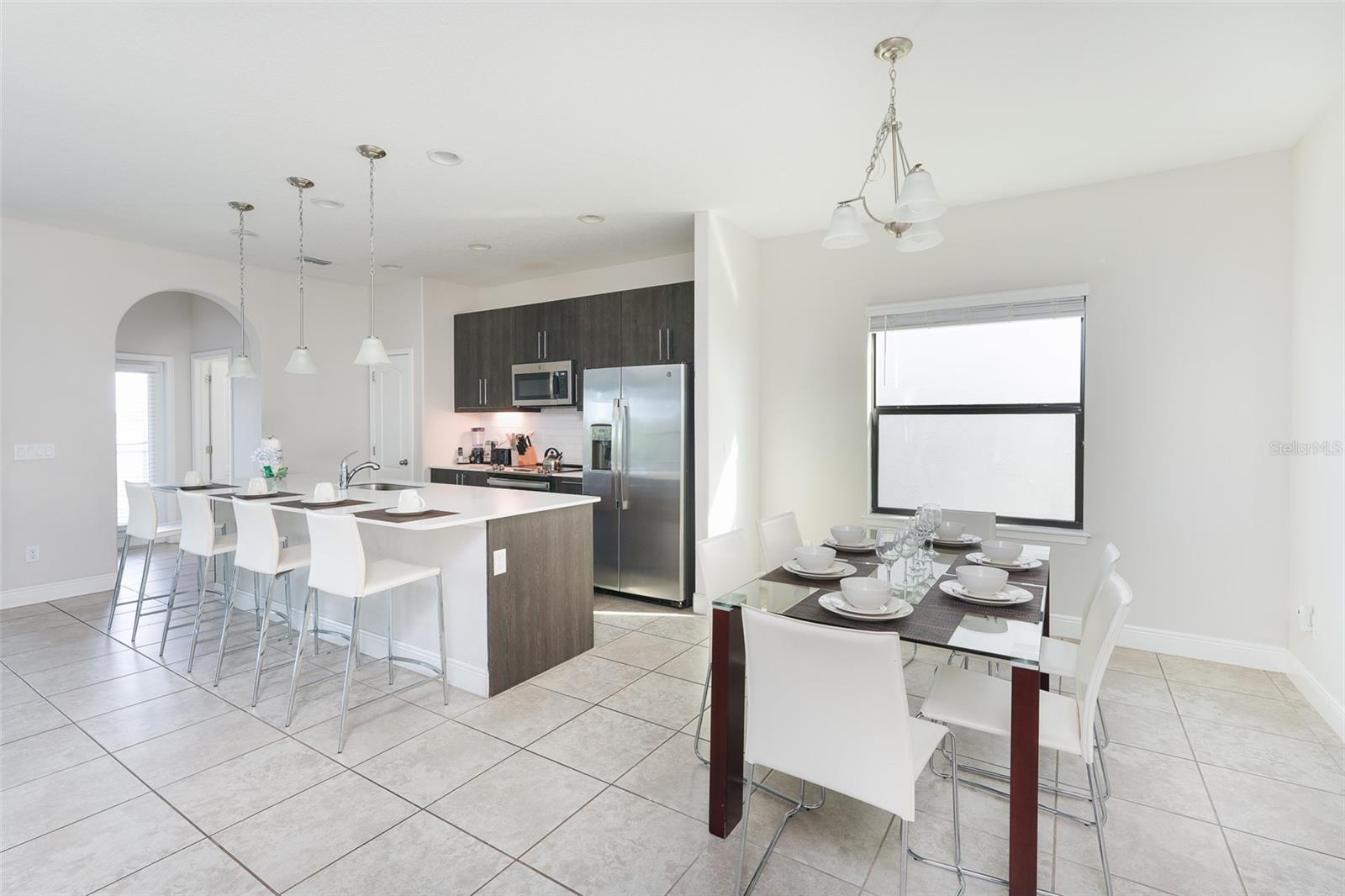 207 MACAULAYS COVE