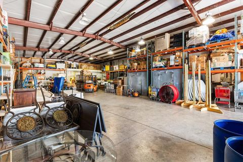 Tiny photo for 118 Weber Avenue, Leesburg, FL 34748 (MLS # G5108799)