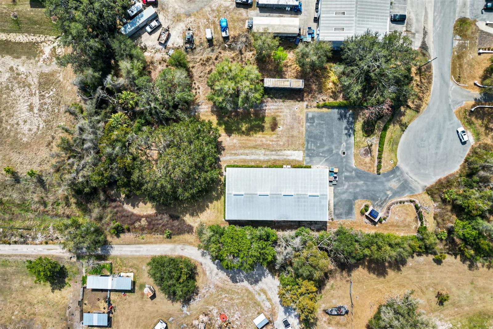 LEESBURG CENTRAL FLORIDA INDUST PARK - Commercial Lease