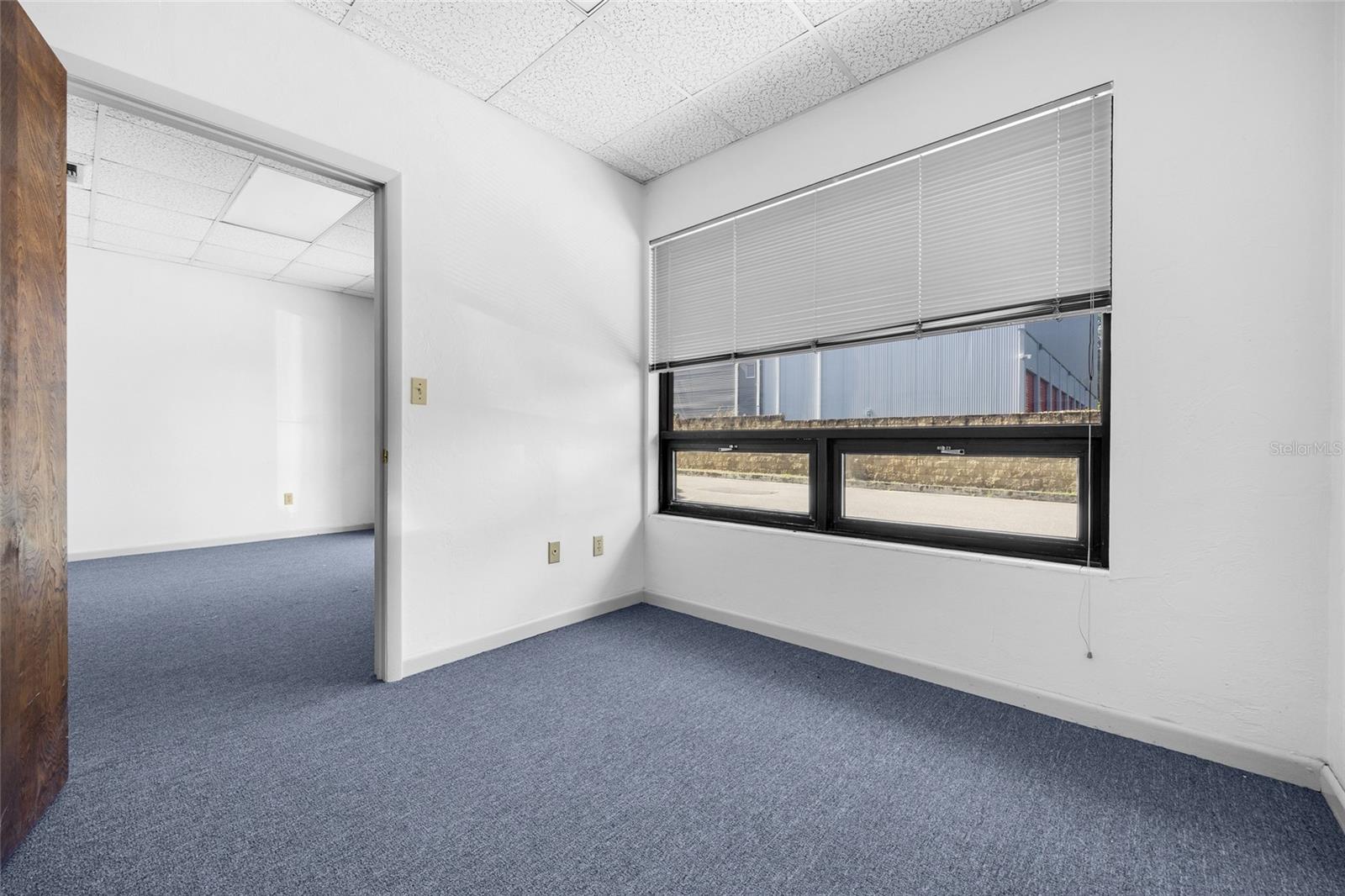 PARADISE SUB CONTD - Commercial Lease