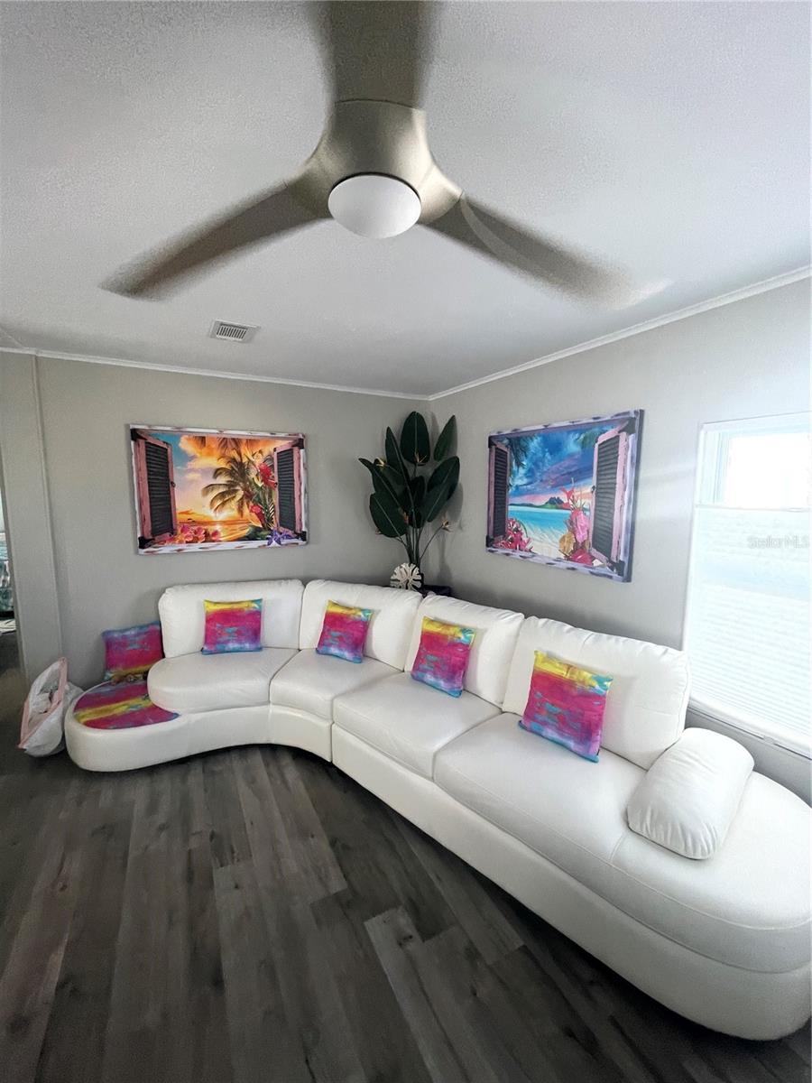 GULFSHORE OF LONGBOAT KEY - Residential