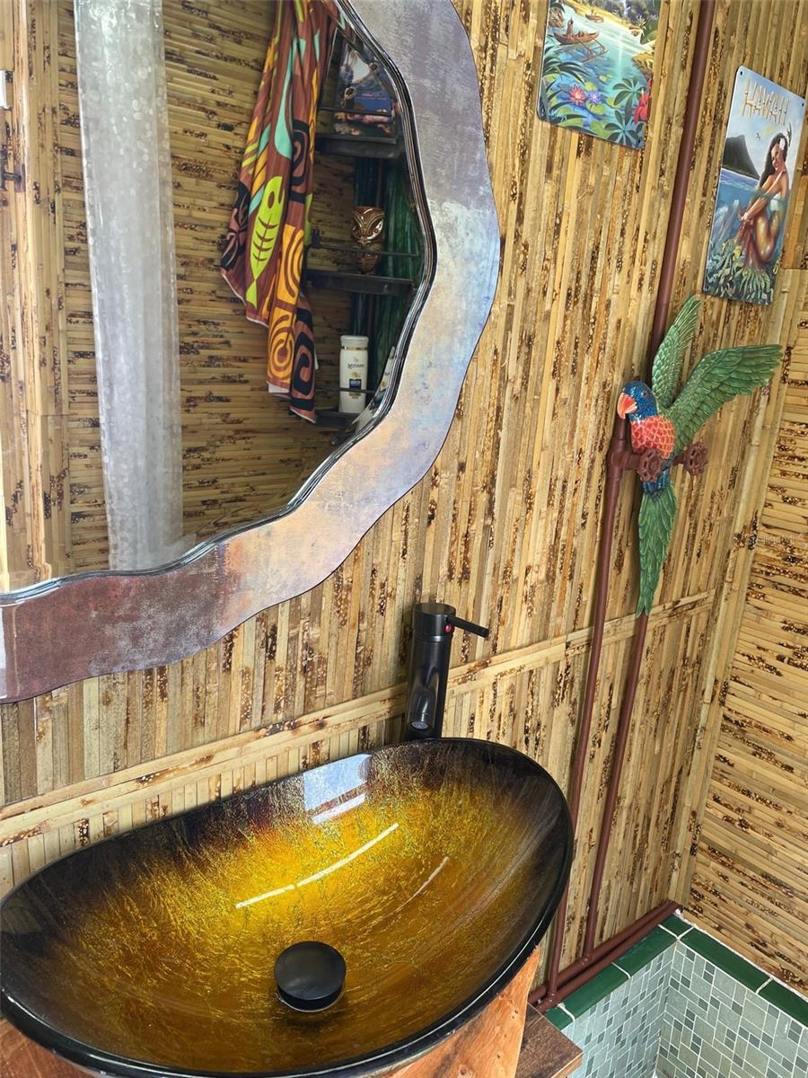 GULFSHORE OF LONGBOAT KEY - Residential