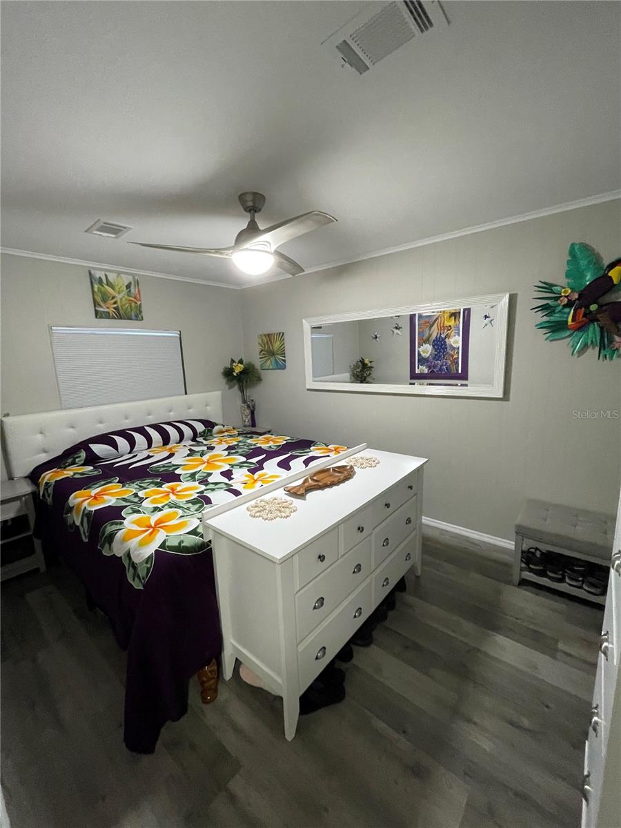 GULFSHORE OF LONGBOAT KEY - Residential