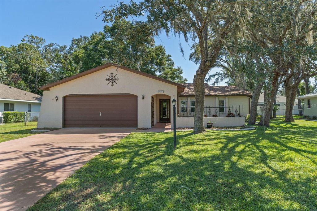 Photo of 7606 Landmark Drive, Spring Hill, FL 34606 (MLS # W7880086)