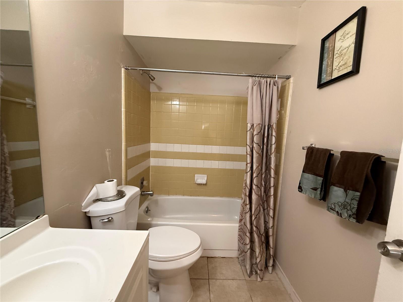 WILLOWS SEC 05 - Residential Income