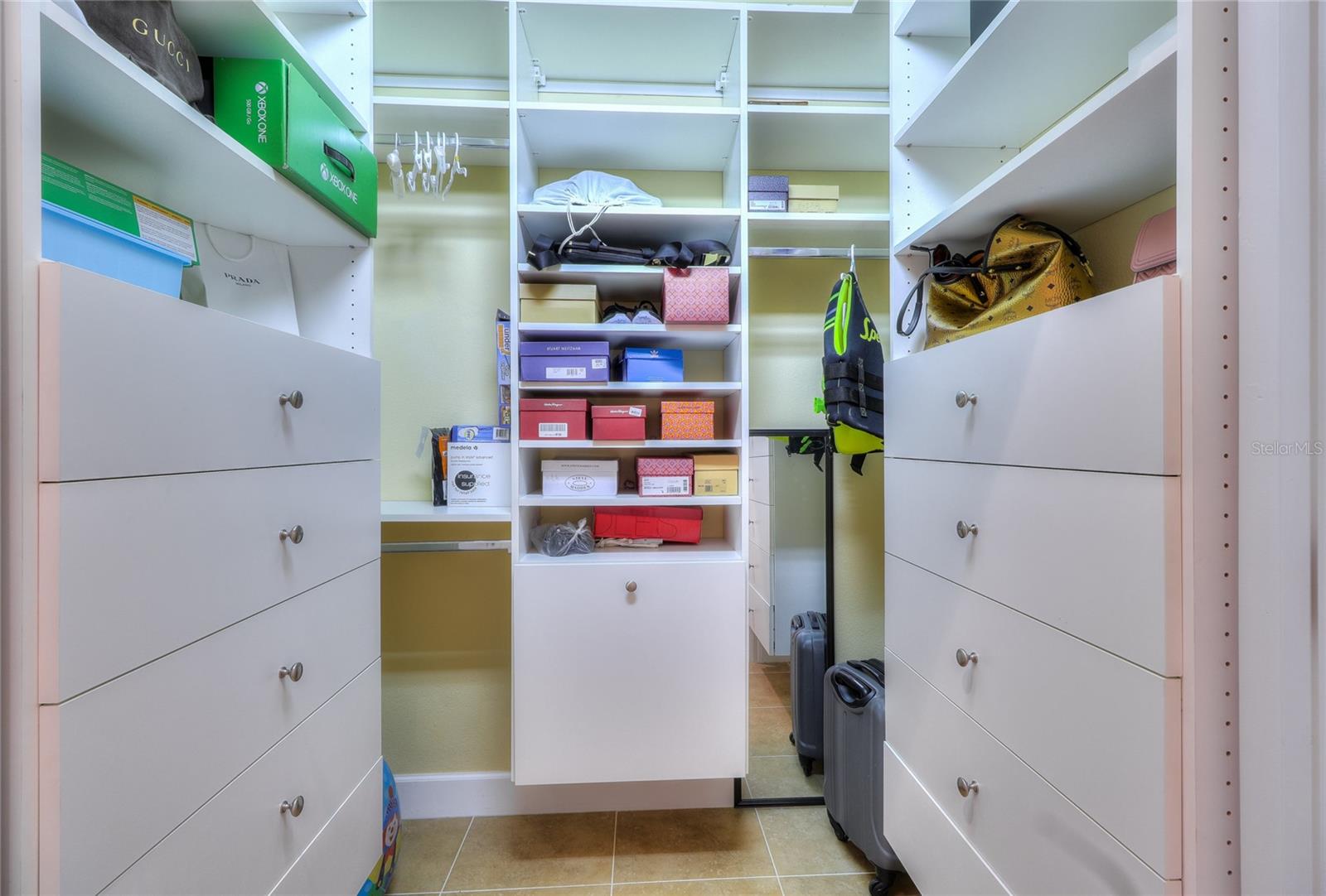 TUSCANY SUB AT TAMPA P - Residential Lease