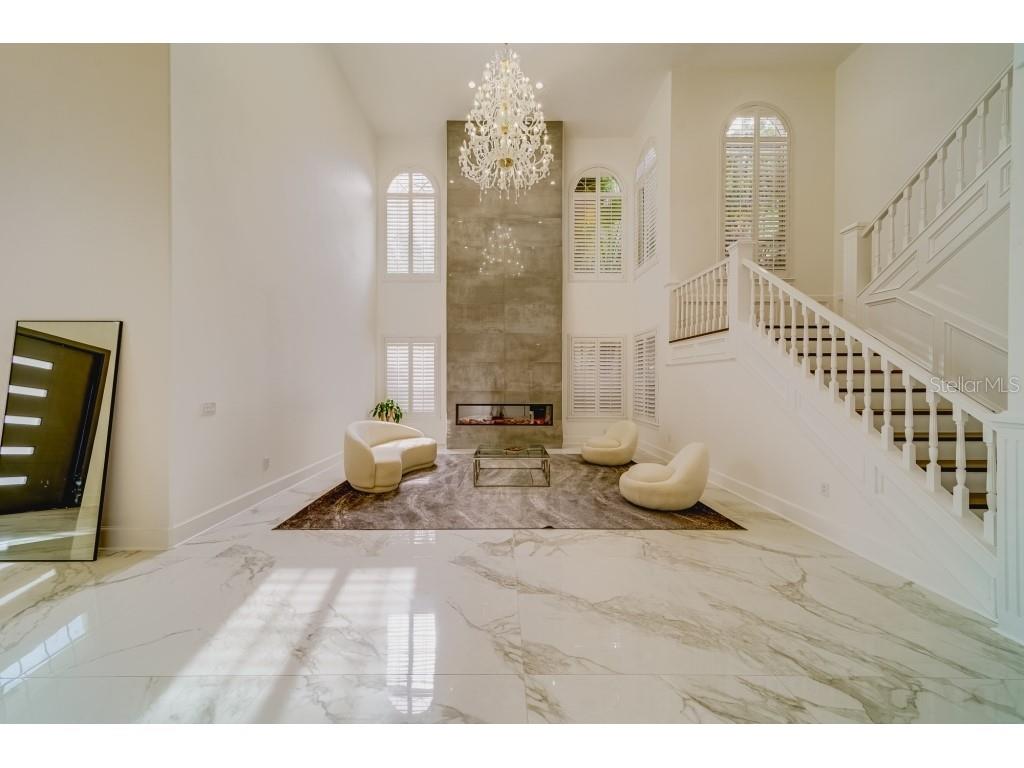 RESERVE THE - Residential