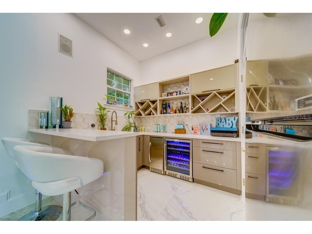RESERVE THE - Residential