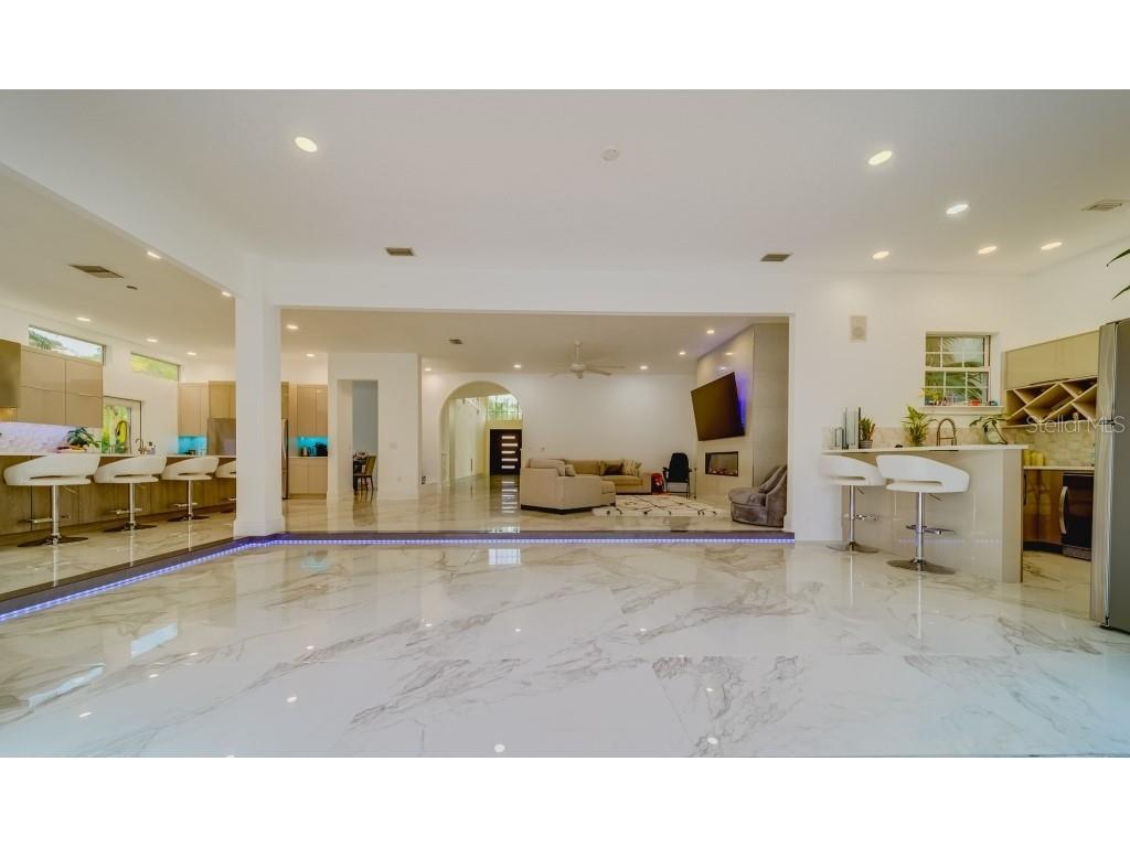 RESERVE THE - Residential